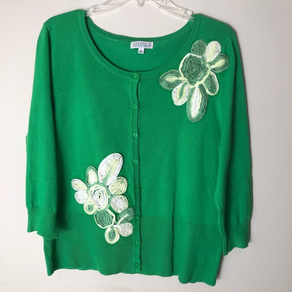 Joseph A Cardigan Sweater size XL